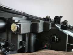 Toyota Corolla L LE 2020-2024, Faro o Foco ORIGINAL Conductor Lado Izquierdo Funcionando original 100% OPCIONAL lado pasajero original dañado